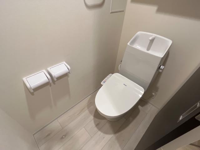 トイレ　シャワー付トイレ