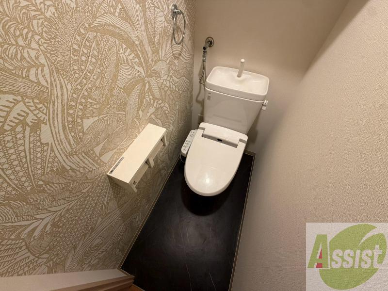 トイレ　トイレです。ウォシュレット付を探している方、おすすめです！