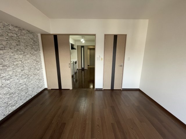 居室・リビング　(参考)同マンション同間取り他部屋の写真