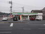 コンビニ　ファミリーマート総社溝口店（コンビニ）まで300m