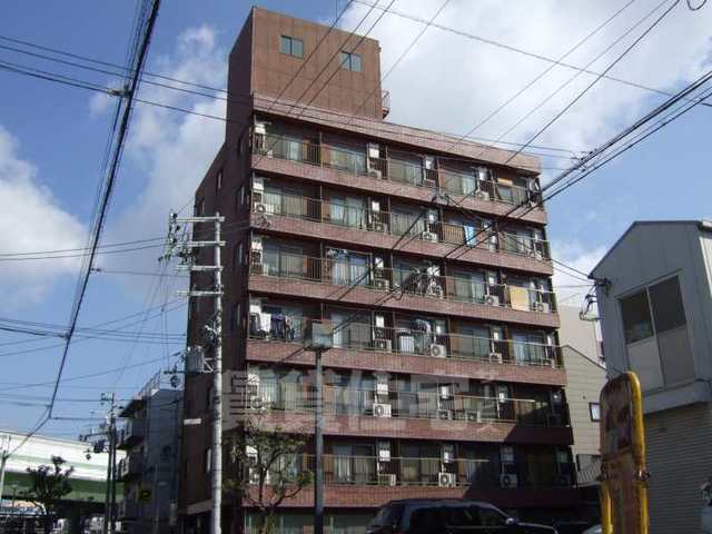 大阪市西淀川区歌島のマンションの建物外観