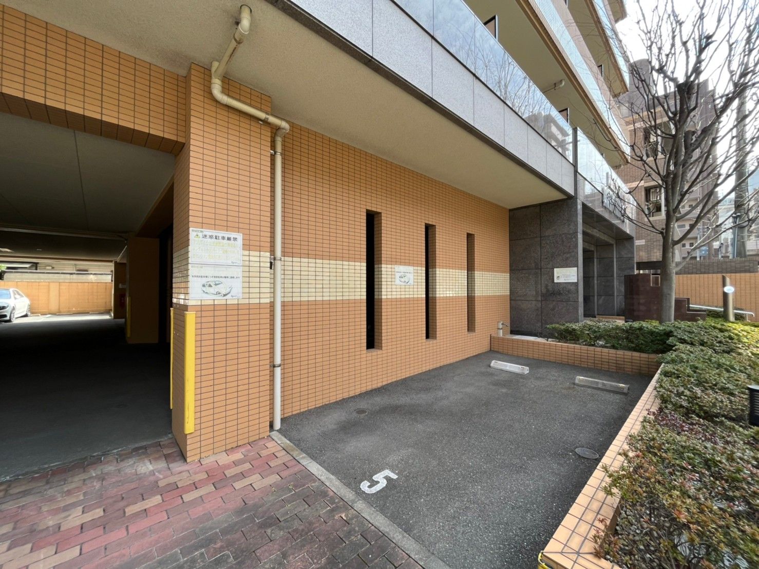 駐車場