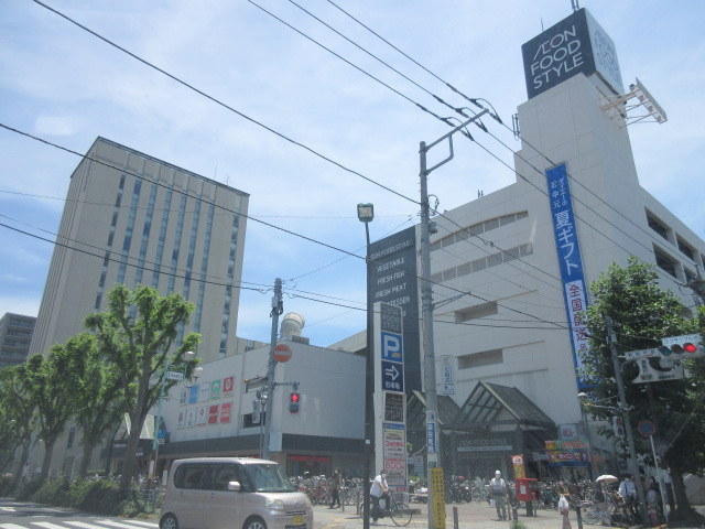 【松戸市西馬橋幸町のマンションのショッピングセンター】