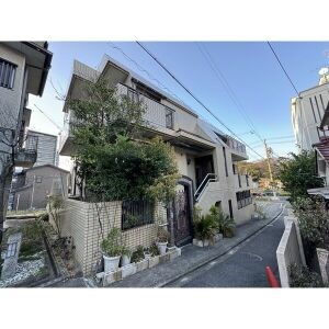 昭和区広路町戸建の建物外観