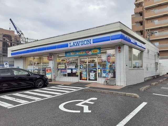 【アースコートＹ，ｓシティ片野新町のコンビニ】