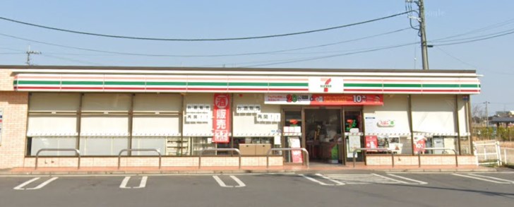 コンビニ　セブンイレブン 守谷百合ケ丘店（コンビニ）まで555m