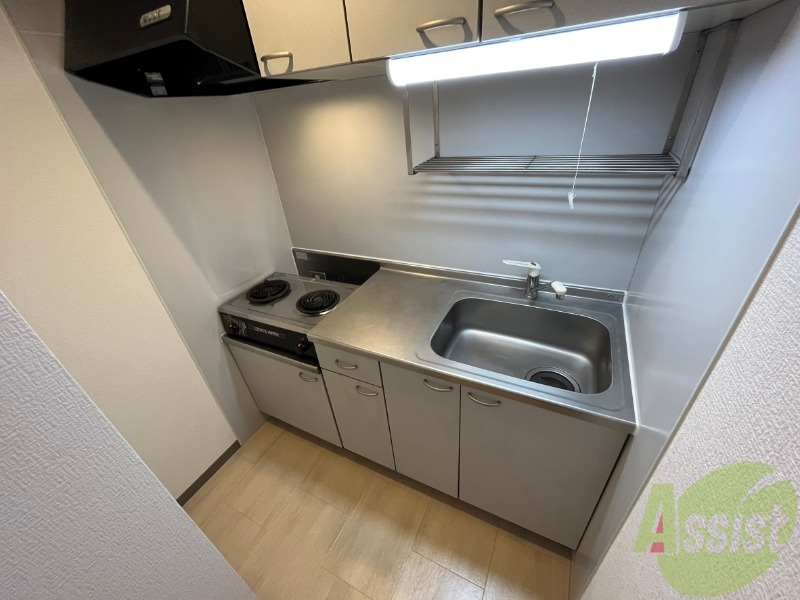 キッチン　シンプルなキッチンです。お手入れも楽々ですね！