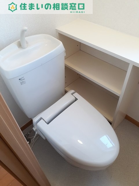 トイレ　同型