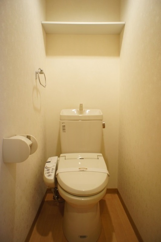 トイレ　図面と現状に相違がある場合には現状を優先