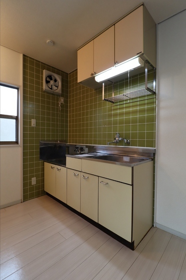 キッチン　別号室写真です