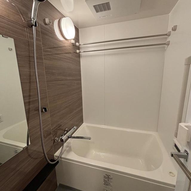 バス・シャワールーム　※写真は同タイプ住戸です。