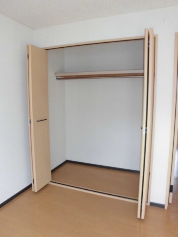 収納　図面と現状に相違がある場合には現状を優先