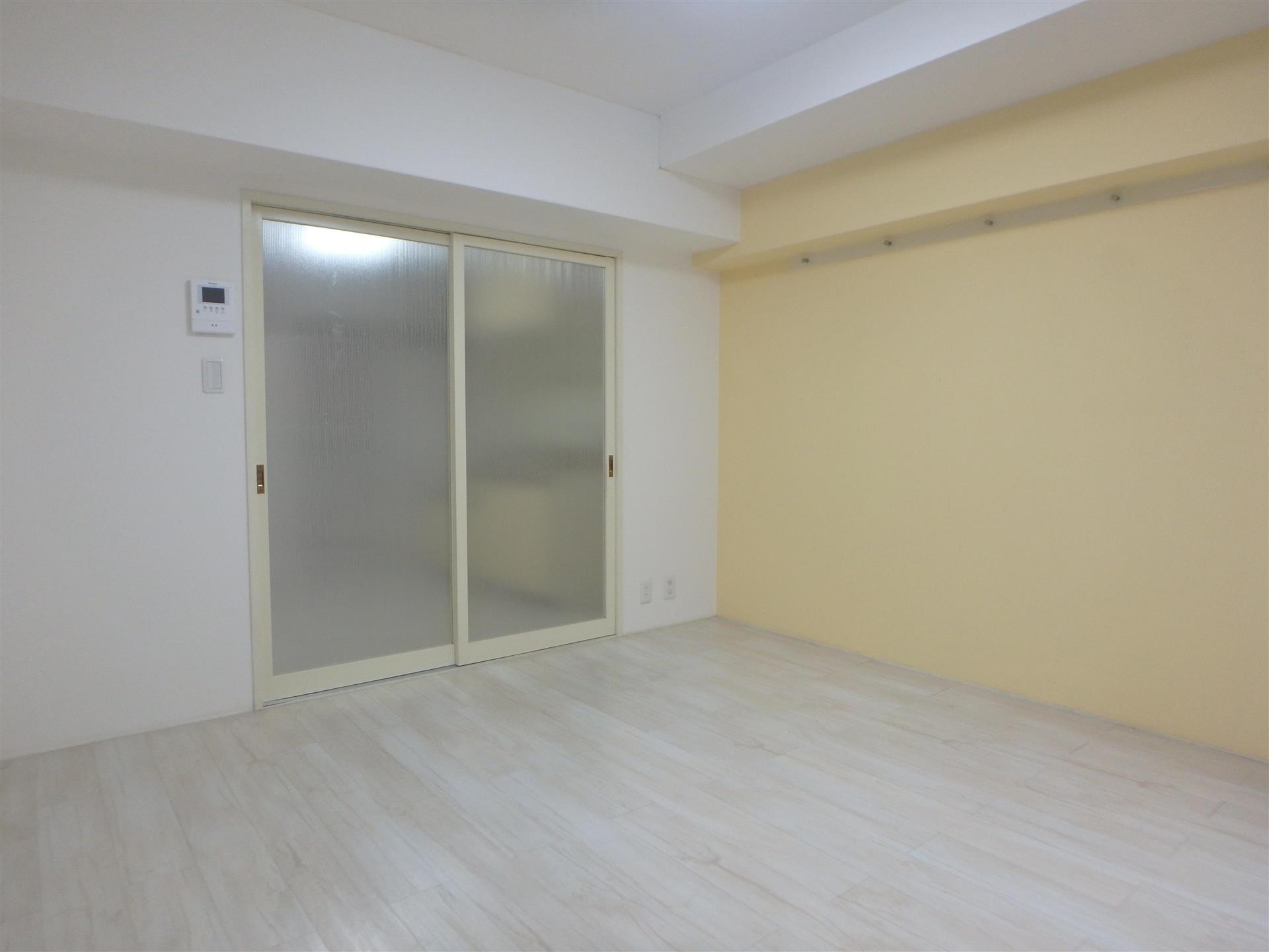 その他部屋・スペース　アクセントクロスが映えるお部屋です