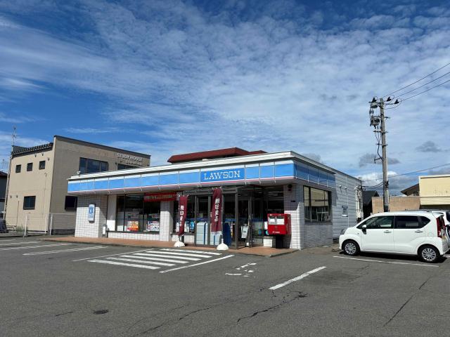 コンビニ　ローソン（コンビニ）まで629m