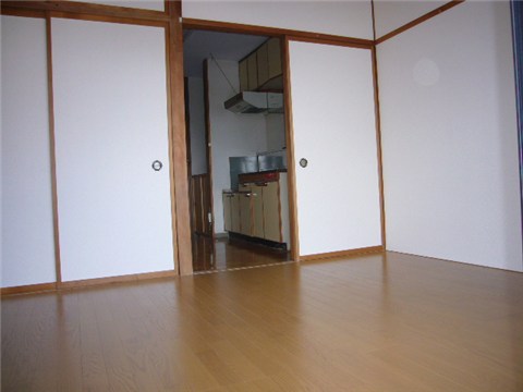 居室・リビング　フローリングのお部屋です。