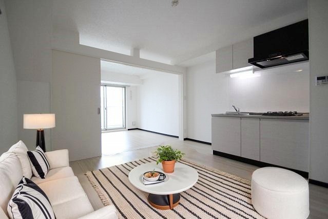 居室・リビング　ＣＧで家具等を配置したもので家具等は含まれません。