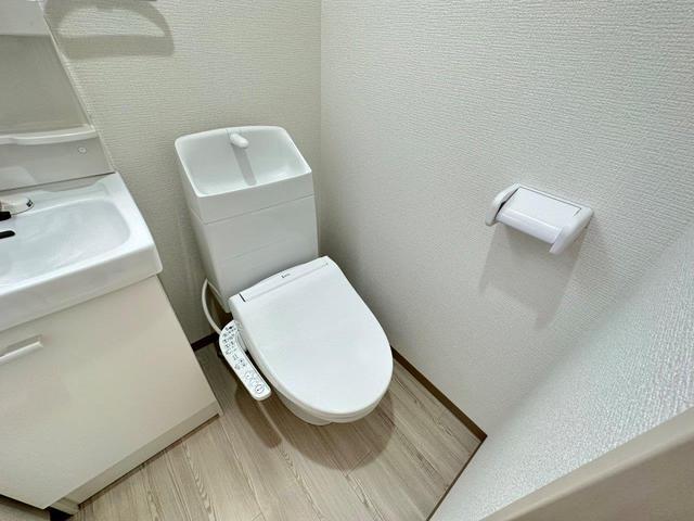 トイレ　※同物件別号室