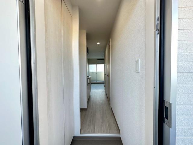 玄関　※同物件別号室
