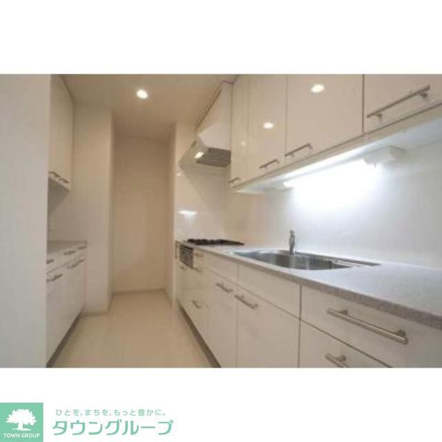 キッチン　※写真は同タイプ住戸です。