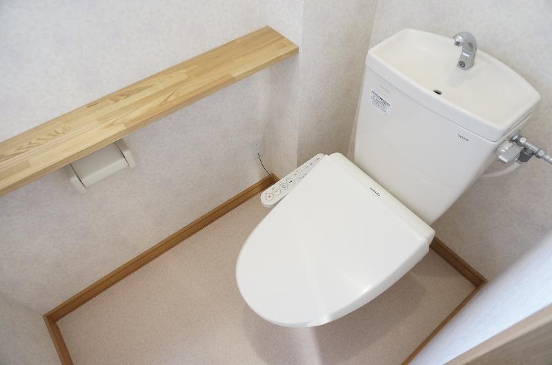 トイレ　トイレ