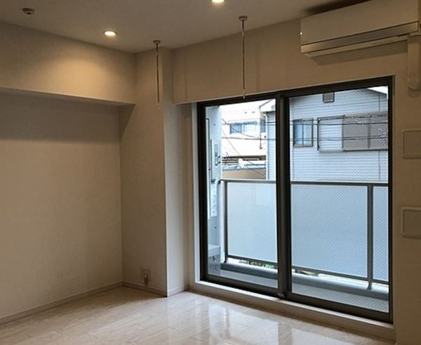 居室・リビング　※別部屋参考写真
