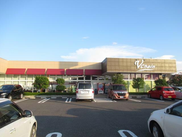 スーパー　ブイチェーン大槻店（スーパー）まで324m