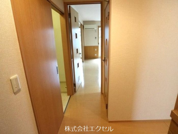 玄関　同等タイプのイメージ画像です。