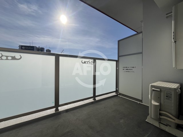 バルコニー　セレニテ十三ミラク　バルコニー