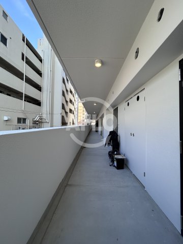 ロビー　セレニテ新大阪アリエ　ロビー