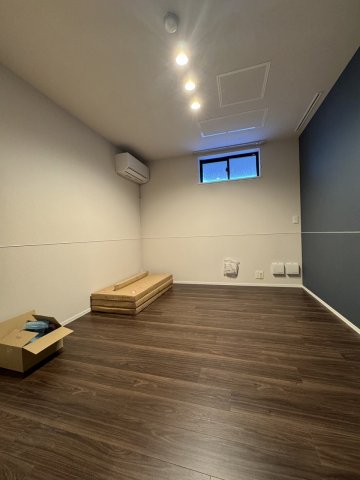 その他部屋・スペース　★明るいフローリングの角部屋です★