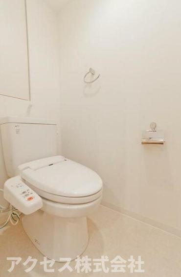 トイレ　※同建物別室、参考写真