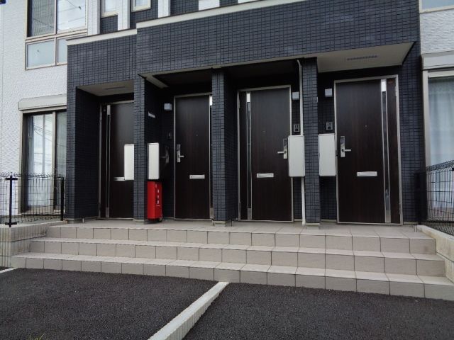 エントランス　お部屋へはこちらから