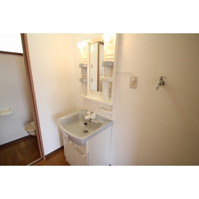 洗面設備　独立洗面台