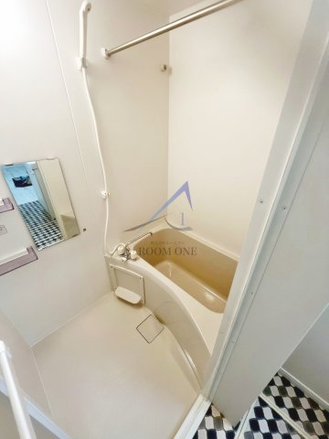 バス・シャワールーム　お風呂です。