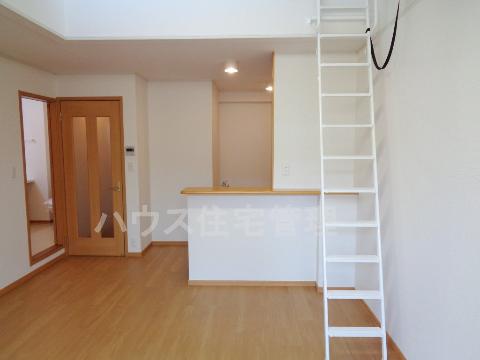 居室・リビング　リビング