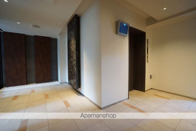 ロビー　ロビー