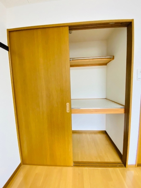 収納　別室参照写真