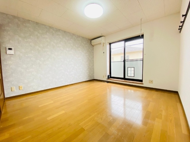 居室・リビング　別室参照写真