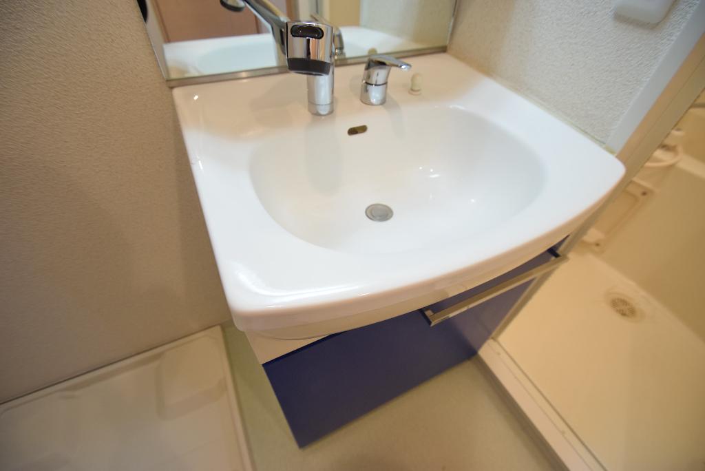 洗面設備　洗髪洗面化粧台