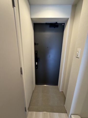 玄関　※318号室のお写真です