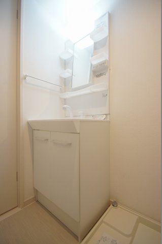 洗面設備　便利な独立洗面台