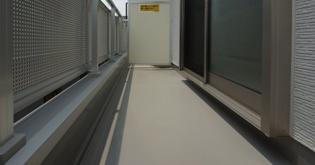 バルコニー　バルコニー