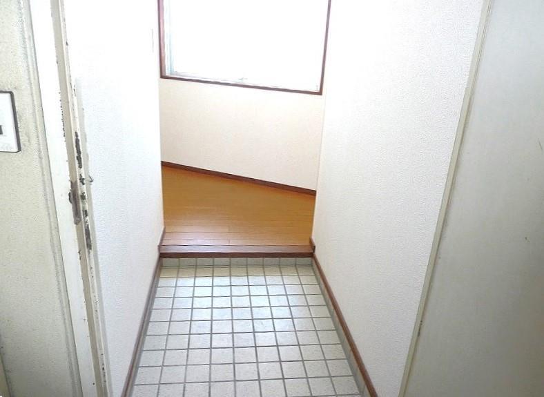 玄関　（イメージ）