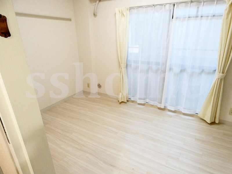 居室・リビング　南向きの明るいお部屋です♪