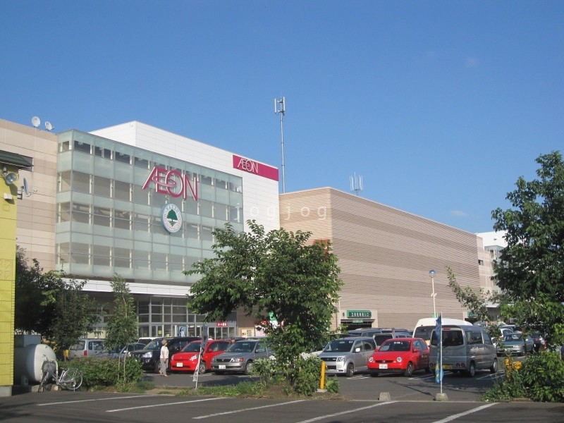 コンビニ　セブンイレブン札幌北45条東14丁目店（コンビニ）まで517m