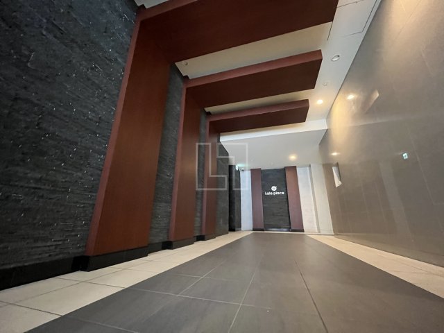 ロビー　ララプレイス難波シエール　ロビー