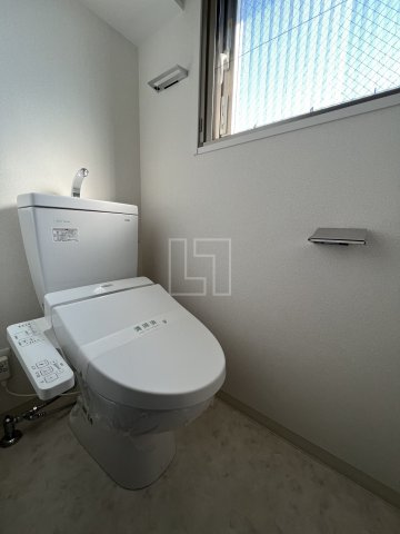 トイレ　ララプレイス難波シエール　温水洗浄便座