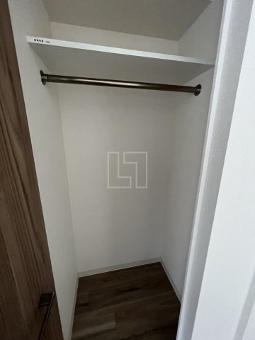 収納　ララプレイス難波シエール　クローゼット