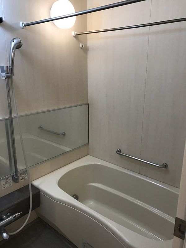 バス・シャワールーム　きれいなお風呂です