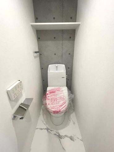 トイレ　★温水洗浄便座★